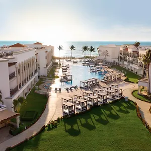 Курортный комплекс Hilton Playa Del Carmen, An Adult Only *****
