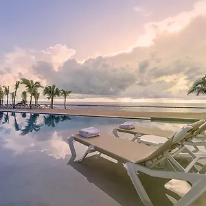 Sensira And Riviera Maya ***** Puerto Morelos